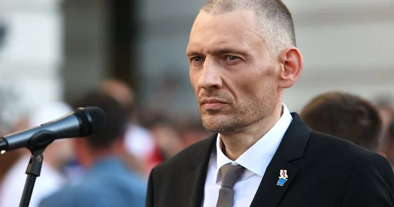 Tixanovski mükafatı ala bilmədi həyat yoldaşını günahlandırdı