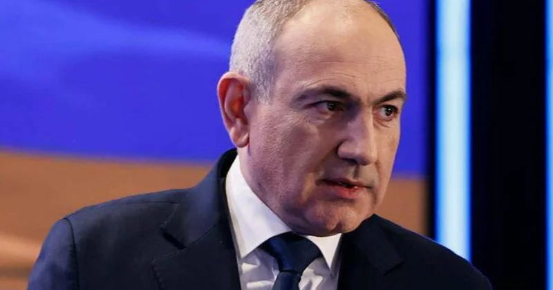 Пашинян отчитал Симоняна видео