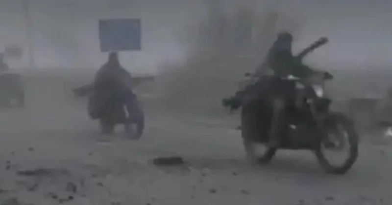 Под прикрытием тумана: российские колонны продвинулись вглубь Покровска