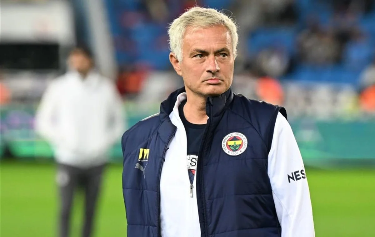 Mourinyodan Reala transfer təklifi Bu futbolçuya heyran qaldı