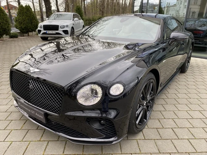 Tanınmış rəqqasənin həyat yoldaşı ona 40 milyonluq Bentley aldı Xəbər saytı Son xəbərlər və Hadisələr