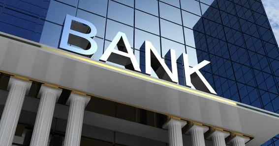 Əhali bank sisteminə güvənmir İqtisadçı