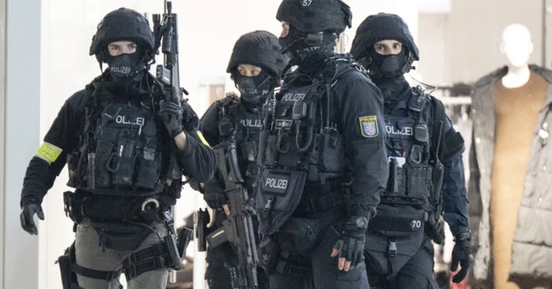 В Германии задержали арабов за подготовку нападения на ярмарку