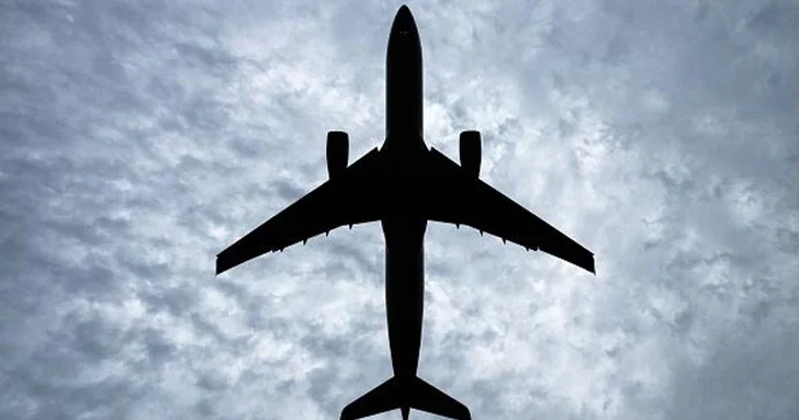 В туалете самолета, летевшего в Москву, найдено тело пассажира