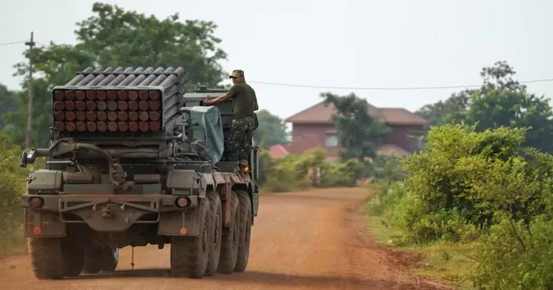 Потери армии Таиланда в приграничных боях достигли 14 человек Minval Politika