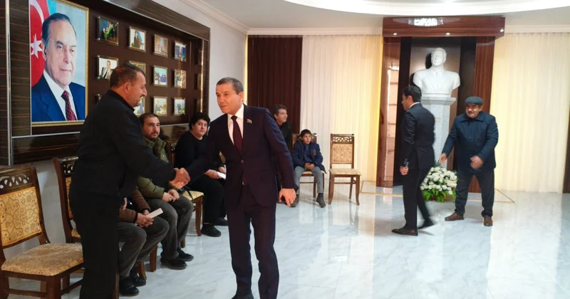 Deputat Goranboyda seçiciləri ilə görüşüb, problemlərini yerindəcə həll etdi (FOTOLAR)