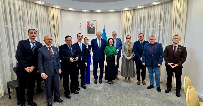 Elçin Əmirbəyov Polşada görüşlər keçirib FOTOLAR