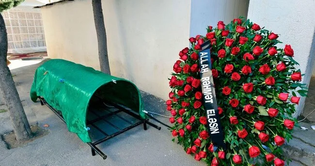 Azərbaycanlı müğənni VƏFAT ETDİ FOTO