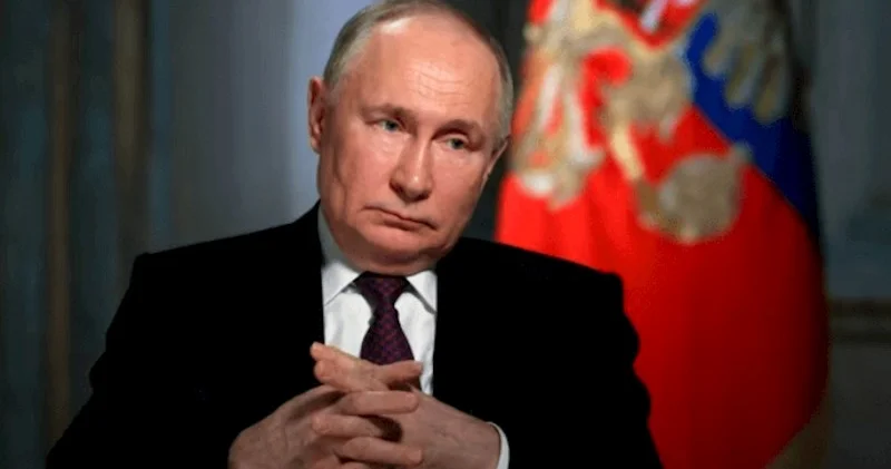 Aşqabadda Putinə hörmətsizlik, əsəbini zorla boğdu