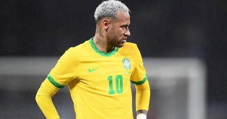 Neymara yeni müqavilə təklif olundu