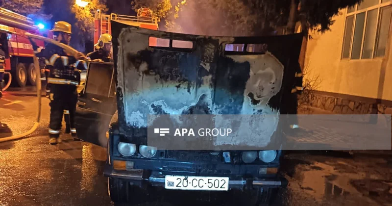 Göygöldə minik maşını yanıb