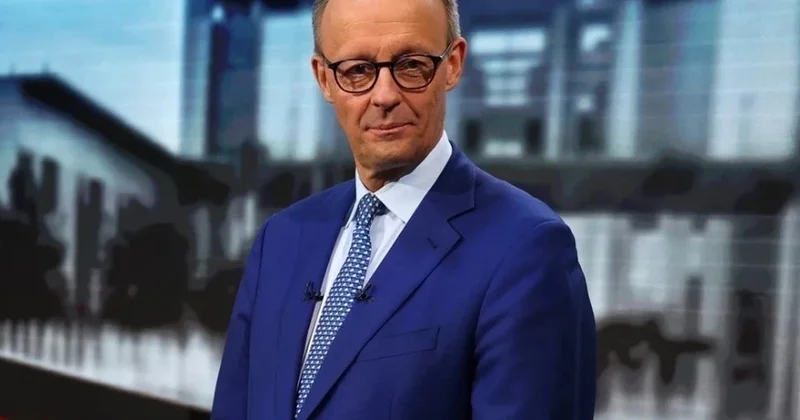 Канцлер Германии допустил возвращение воинской повинности