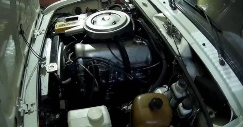 Maşınını təmir edərkən altında qalıb öldü