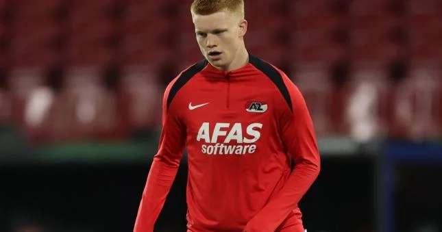 “Çelsi” bu dəfə niderlandlı futbolçunu hədəfə aldı