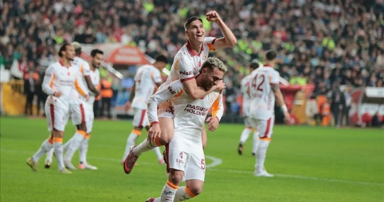 Qalatasaray dan səfərdə darmadağın VİDEO