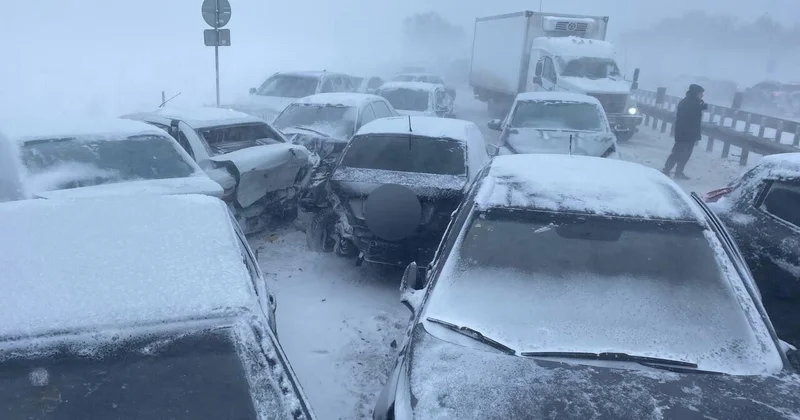 ДТП с участием десяток автомобилей произошло в России ФОТО ВИДЕО