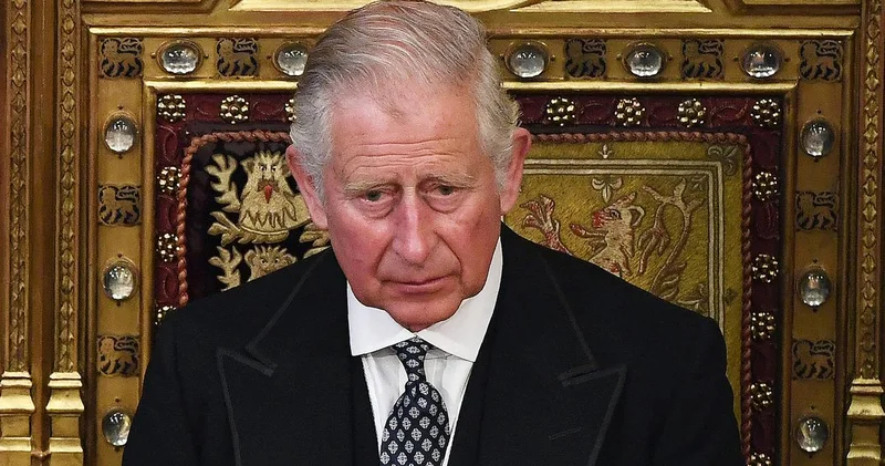 Карл III раскрыл детали своего лечения Minval Politika