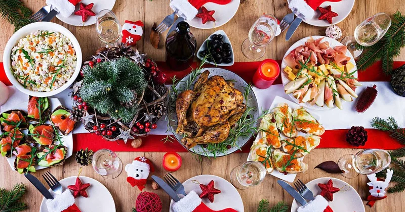 Yeni il süfrəsinin ən zərərli VƏRDİŞİ Qətiyyən bu yeməklərlə içki içməyin!