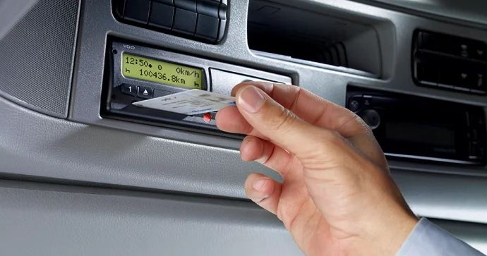 Taxoqraf kartlarının verilməsi daha 2 il fasiləsiz davam edəcək