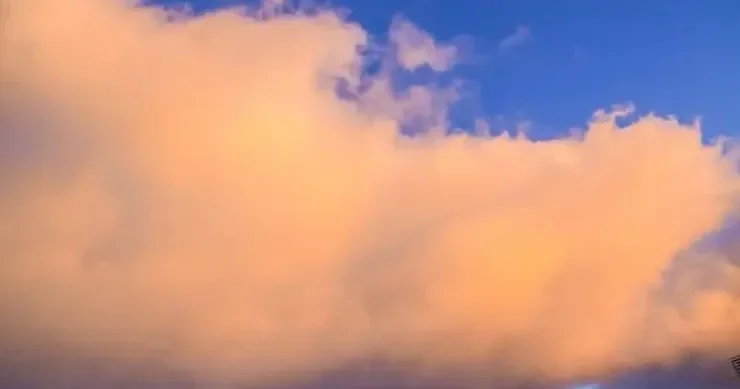 Bulud nə qədər ağırdır və niyə üstümüzə düşmür?