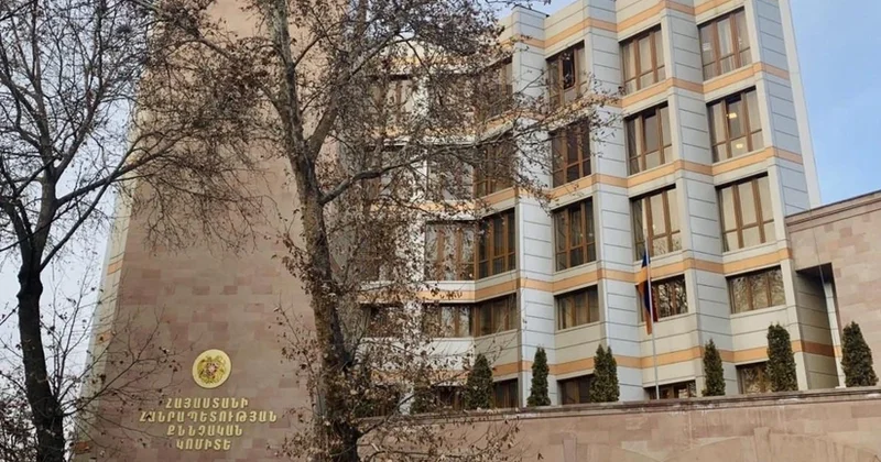 Ermənistanda hərbçinin intiharı ilə bağlı cinayət işi açılıb