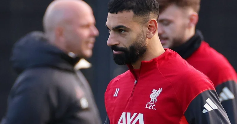 Salah Slotla münaqişədən sonra ilk dəfə meydana çıxıb