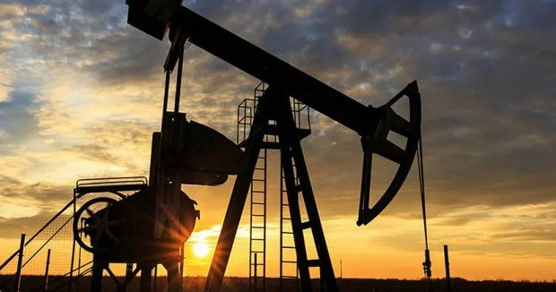 Neft ucuzlaşdı Yeni qiymət