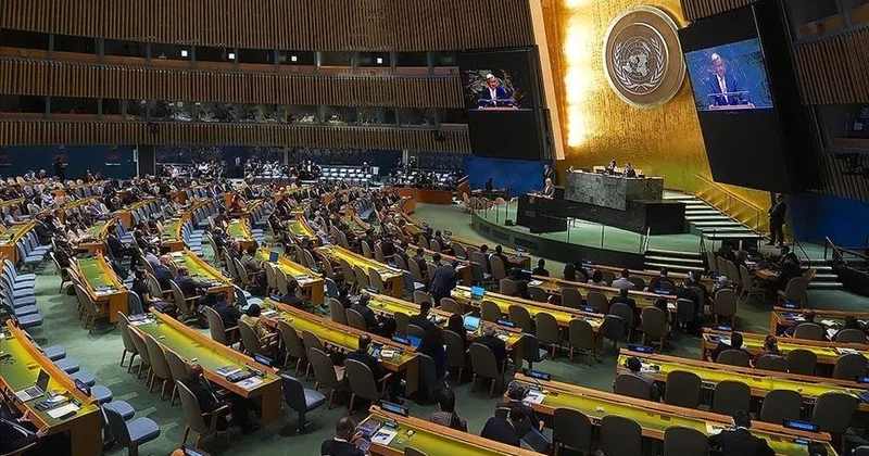 “BMT nin qətnaməsi və Qəzza sülh planı: Beynəlxalq güclər hərəkətə keçdi“ “Anadolu Ajansı“