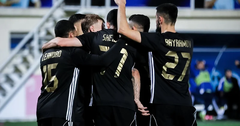 “Qarabağ” bir gündə 2 oyun keçirəcək