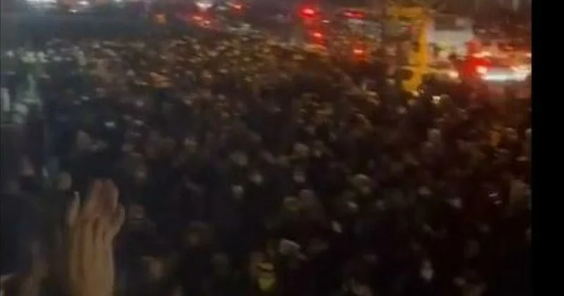 Tramp iranlıları hakimiyyəti ələ keçirməyə çağırıb