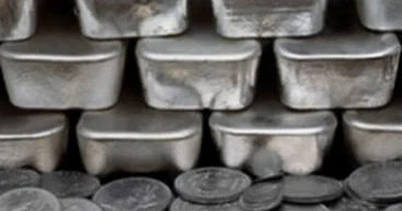 Биржевая цена серебра рекордно выросла