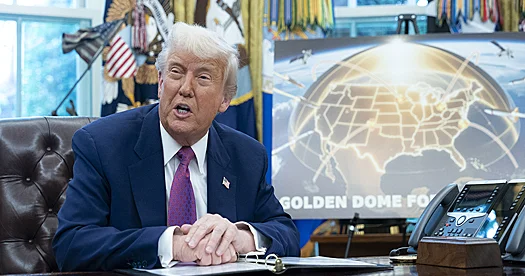 Tramp Danimarkanı Qrenlandiyadan “dərhal çıxmağa” çağırdı...