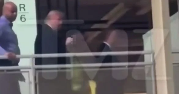 Трамп нецензурно выругался в ответ на критику в свой адрес