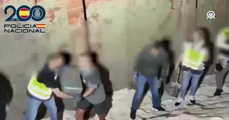 Duzun içindən 10 ton kokain çıxdı VİDEO