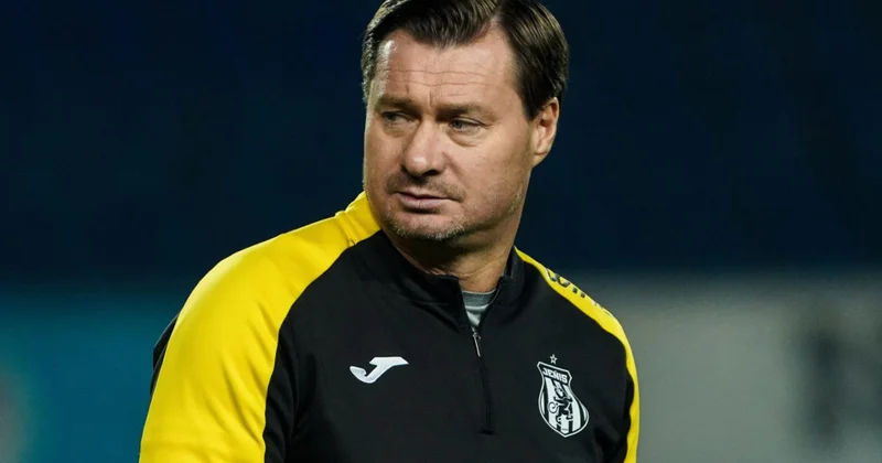 “Araz Naxçıvan”ın baş məşqçisi: “Futbolçular yorğunluq fonunda meydana çıxmışdılar”