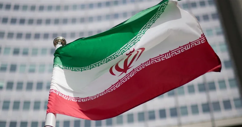 СМИ: Иран уведомил страны региона о намерении атаковать базы США