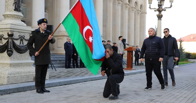 Yevlaxda gənc əsgərlər xidmət yerlərinə yola salındı FOTOLAR