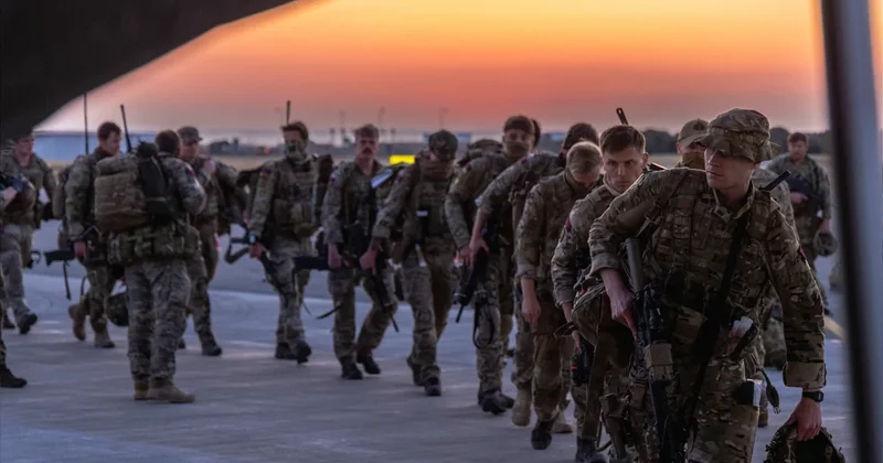 Britaniya Qətərdəki aviabazadan hərbçilərinin bir hissəsini təxliyə edir