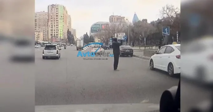 Azərbaycanda piyadavurma hadisələri niyə azalmır? Mütəxəssis AÇIQLADI VİDEO