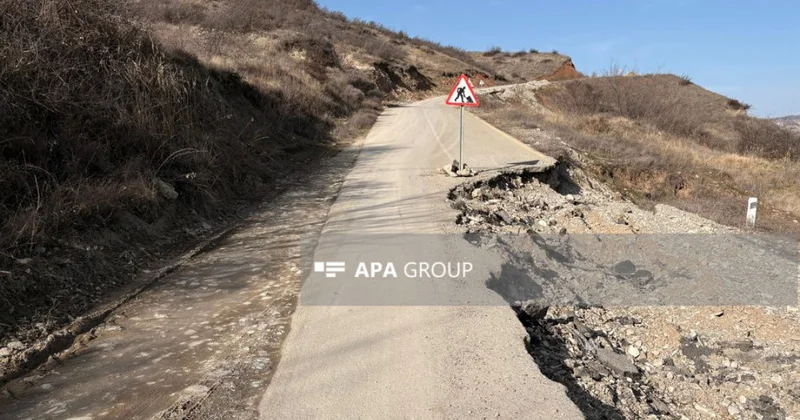 ​​​​​​​Şamaxı Qonaqkənd avtomobil yolunda torpaq sürüşməsi olub FOTO