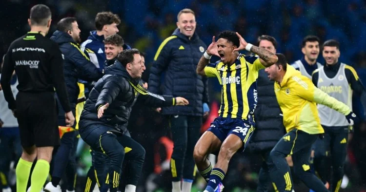 Sosial şəbəkə paylaşımlarına görə verilən cəzalar açıqlandı