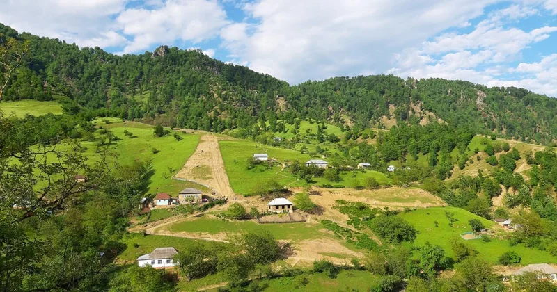 Bu kənddə qazı olmayana qız vermirlər