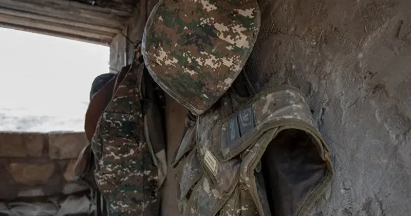 Ermənistanda hərbi hissələrdən birində hərbçinin meyiti tapılıb