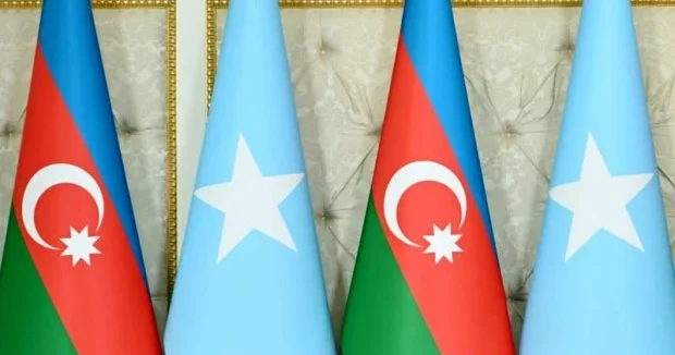 Азербайджан и Сомали отменяют визы для владельцев дипломатических паспортов