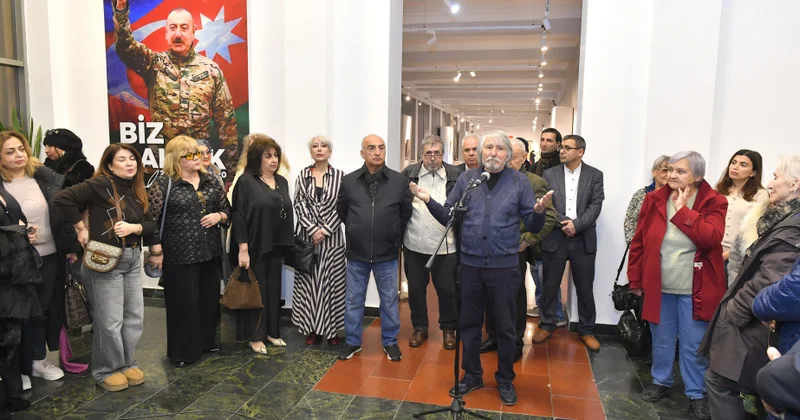 Rəssamlar İttifaqında Kukla dünyasının sirləri adlı sərgi açılıb