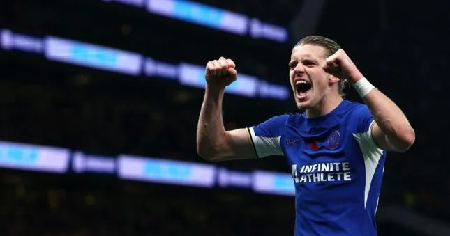 Çelsi nin yetirməsi Atletiko dan əzəli rəqibə keçdi Rəsmi