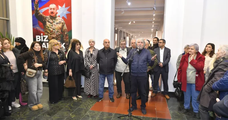 В Баку познают Тайны мира кукол ФОТО