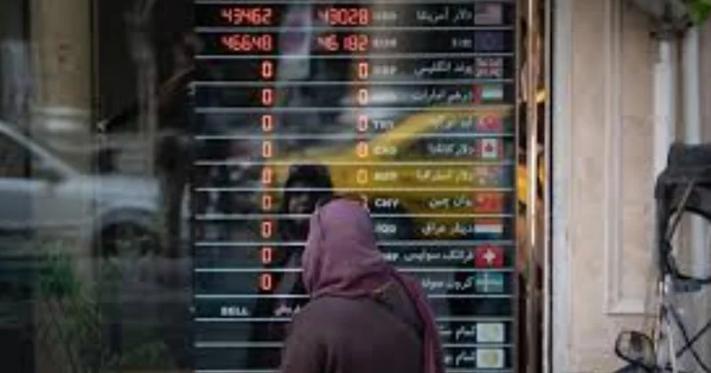 İranın beş bankı iflas həddindədir: Aralarında SEPAH və ordunun bankı da var FOTO