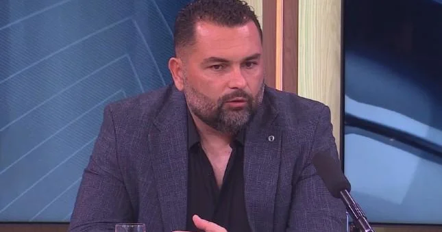 Təcrübə keçmək üçün Qurban Qurbanovun yanına gəlir