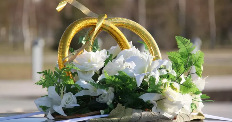 Казахстанец узнал о своей женитьбе спустя 34 года после ЗАГСа